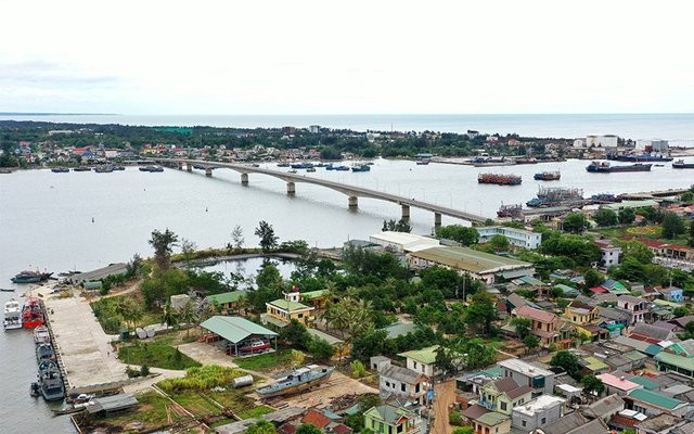 Hiện nay, tỉnh Quảng Trị tập trung quy hoạch không gian biển, hướng tới phát triển kinh tế biển bền vững - Ảnh: T.T