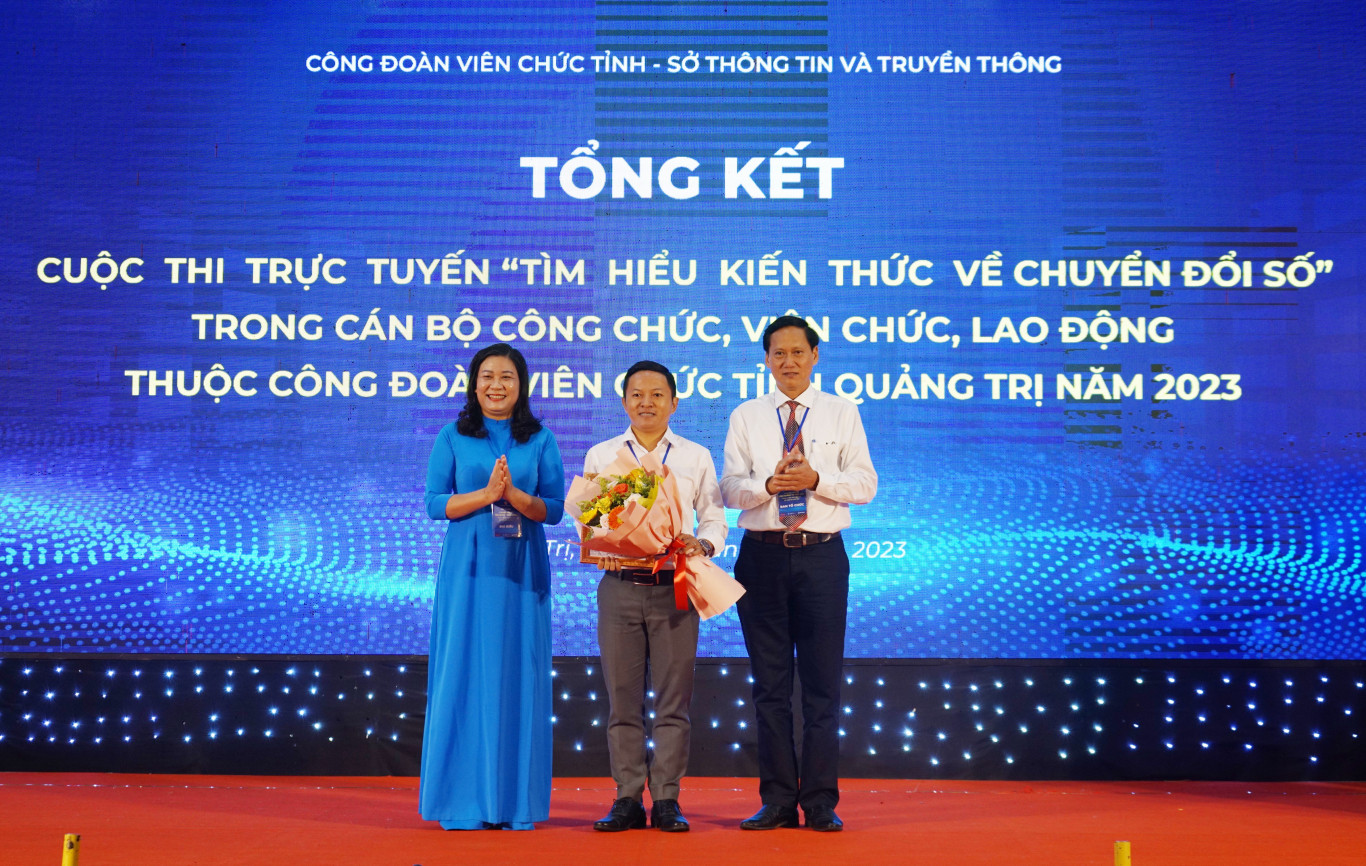 Ban tổ chức cuộc thi 