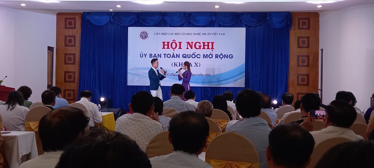 Văn nghệ chào mừng Hội nghị